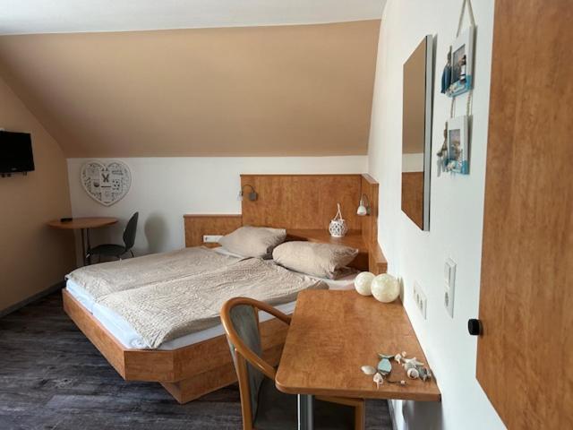 Erdmannshoehle Hasel Im Suedschwarzwald Hotel Eksteriør billede